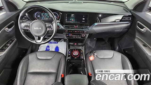 Kia Niro Niro Plus Air — Фото автомобиля 7