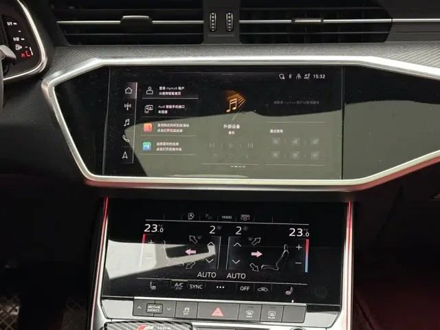 Audi A7L — Фото автомобиля 13