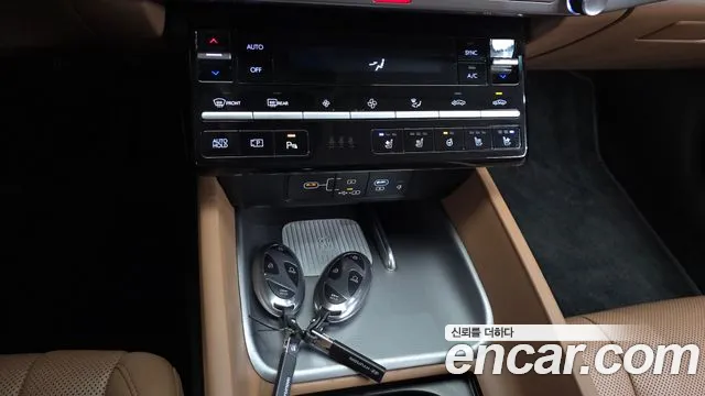 Hyundai Grandeur Grandeur (GN7) — Фото автомобиля 17