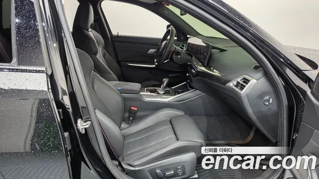 BMW M3 G80 — Фото автомобиля 26