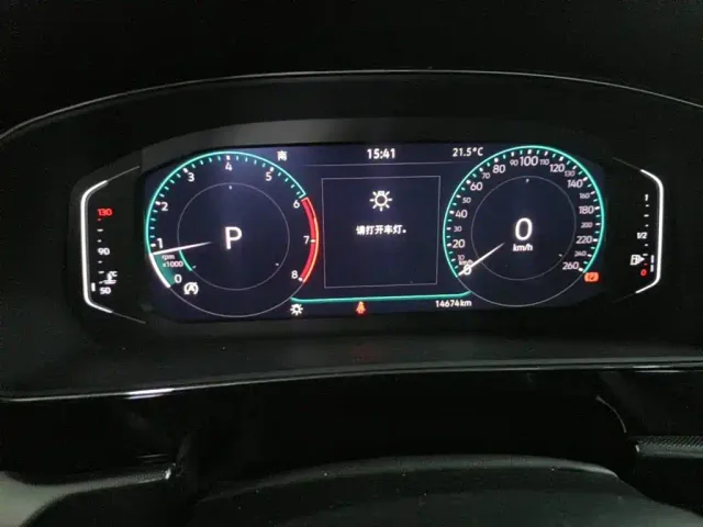 Volkswagen Passat — Фото автомобиля 4