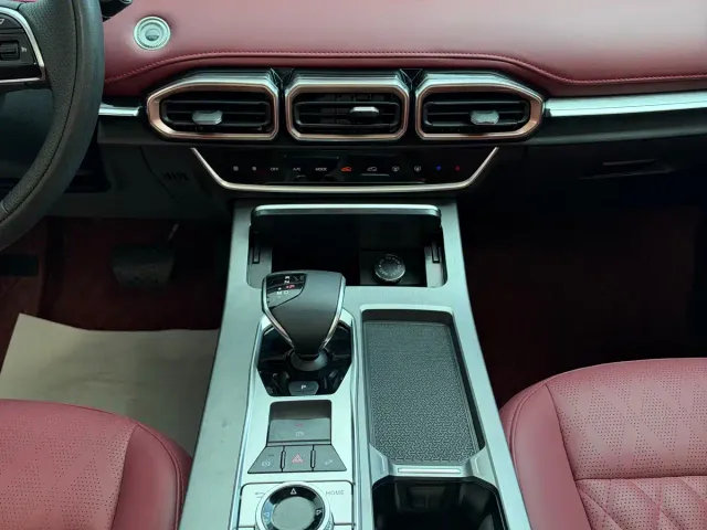 Jetour X70 Plus — Фото автомобиля 11