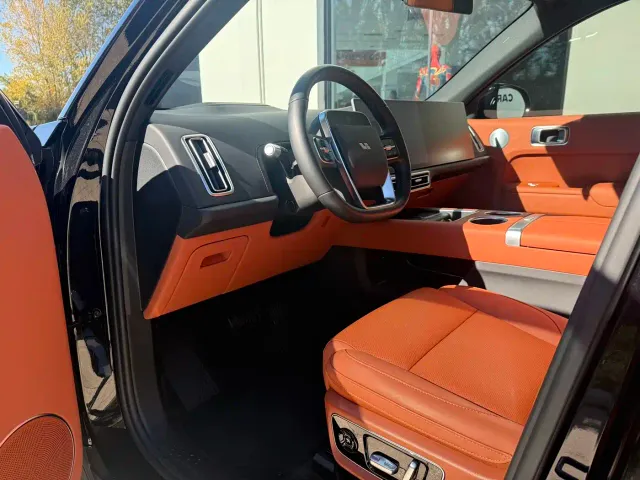 Li Auto L7 — Фото автомобиля 7