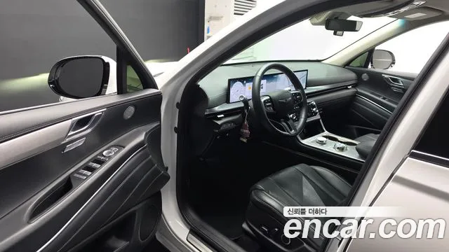 Genesis GV80 — Фото автомобиля 15