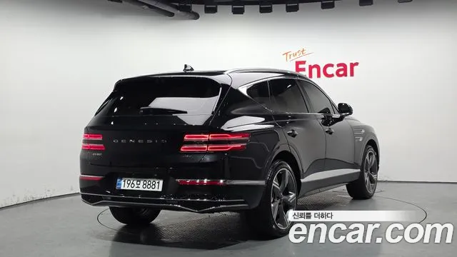 Genesis GV80 2.5T Бензин AWD — Фото автомобиля 2