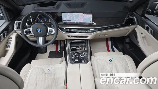 BMW X7 — Фото автомобиля 6