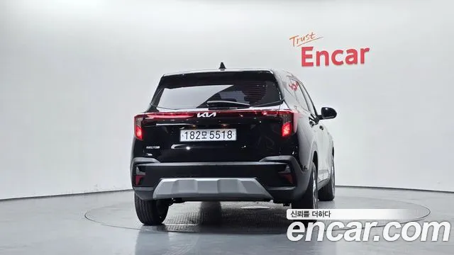 Kia Seltos New — Фото автомобиля 4
