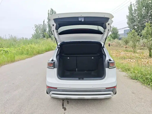Volkswagen Tharu — Фото автомобиля 18