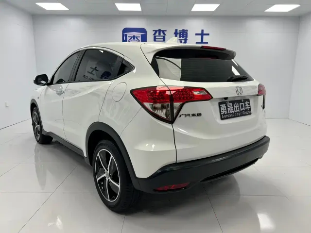 Honda Vezel — Фото автомобиля 4