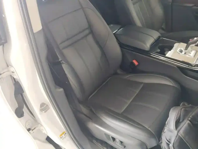 Land Rover Range Rover Evoque — Фото автомобиля 24