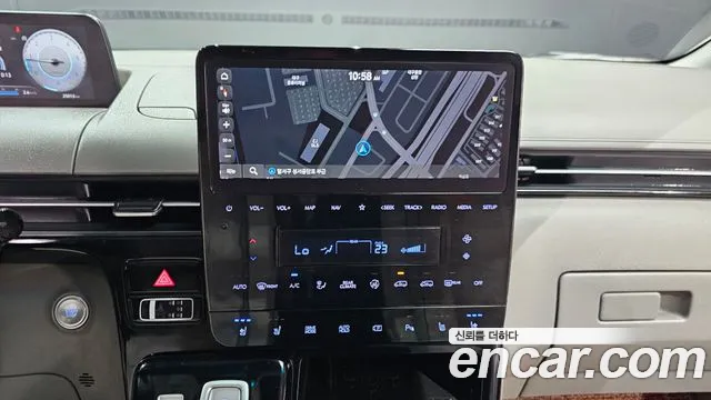 Hyundai Staria Staria 4WD Lounge 7 мест — Фото автомобиля 14