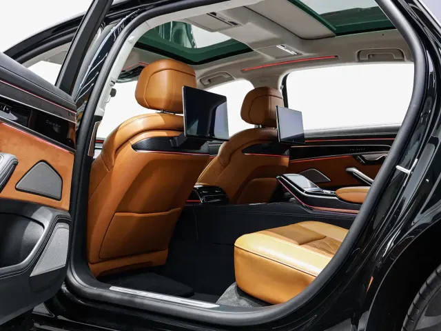 Audi A8 — Фото автомобиля 14