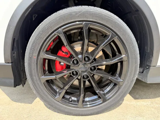 Geely Emgrand S — Фото автомобиля 8