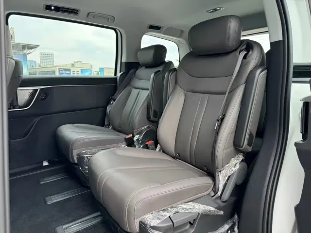 Maxus Dajia 7 — Фото автомобиля 9