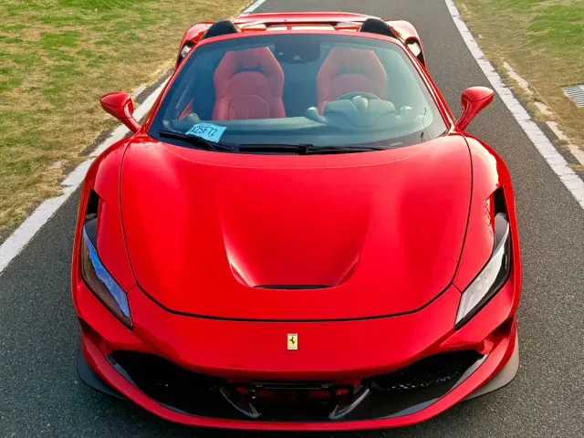 Ferrari F8 — Фото автомобиля 18
