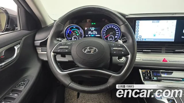 Hyundai Grandeur Grandeur (New) Hybrid — Фото автомобиля 13