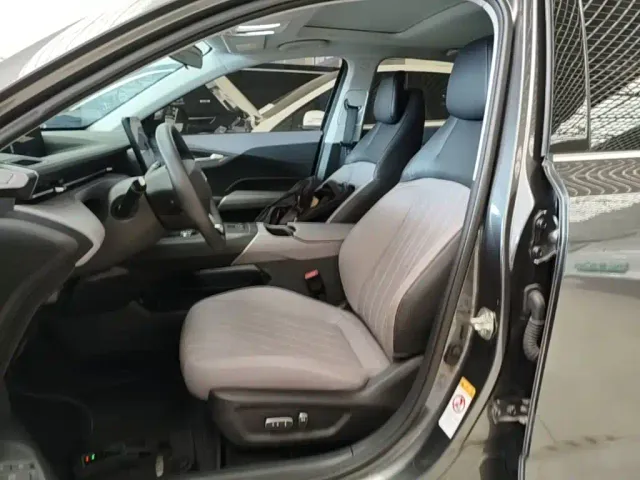 Changan Qiyuan A05 — Фото автомобиля 14
