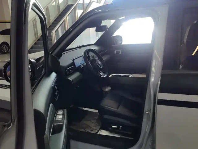 Baojun Yep Plus — Фото автомобиля 9