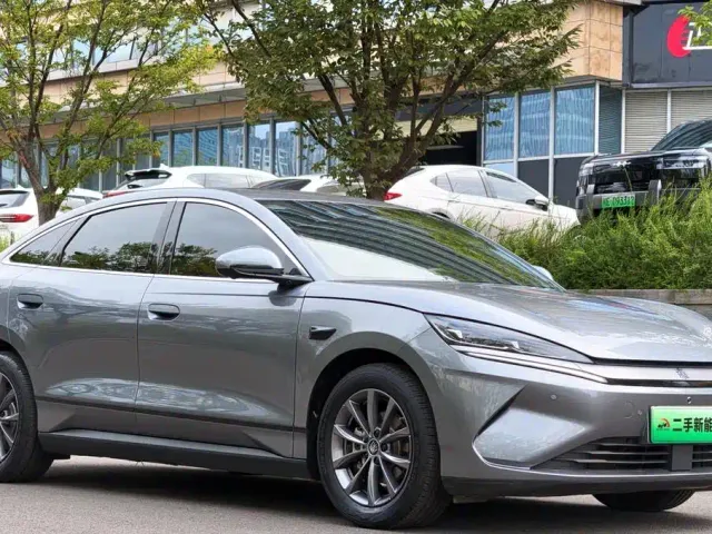 BYD Qin L — Фото автомобиля 3