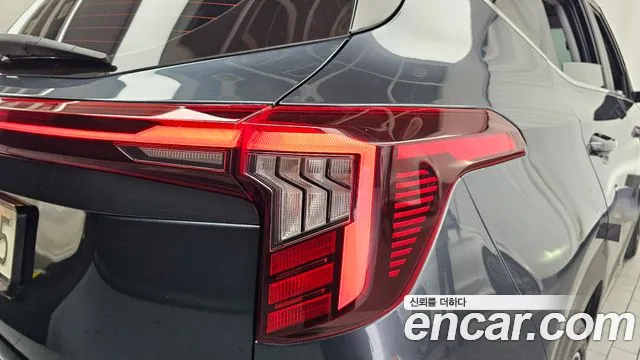 Kia Seltos New — Фото автомобиля 8