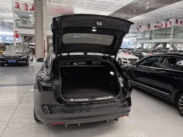 Nio ET5 Touring — Фото автомобиля 18