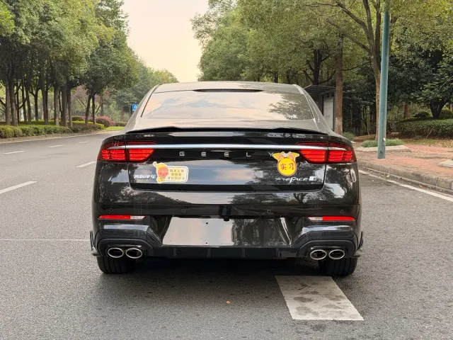 Geely Xingrui — Фото автомобиля 11