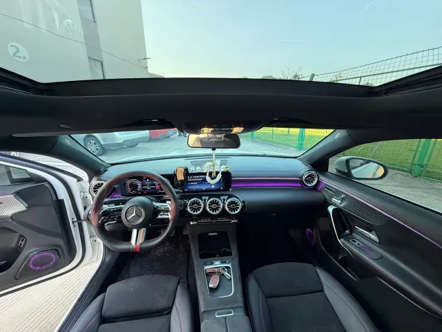 Mercedes-Benz A-Class — Фото автомобиля 9