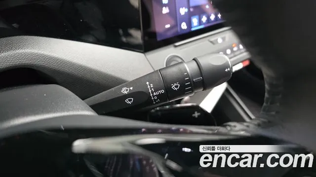 Peugeot 408 1.2 Pure Tech Allure — Фото автомобиля 18
