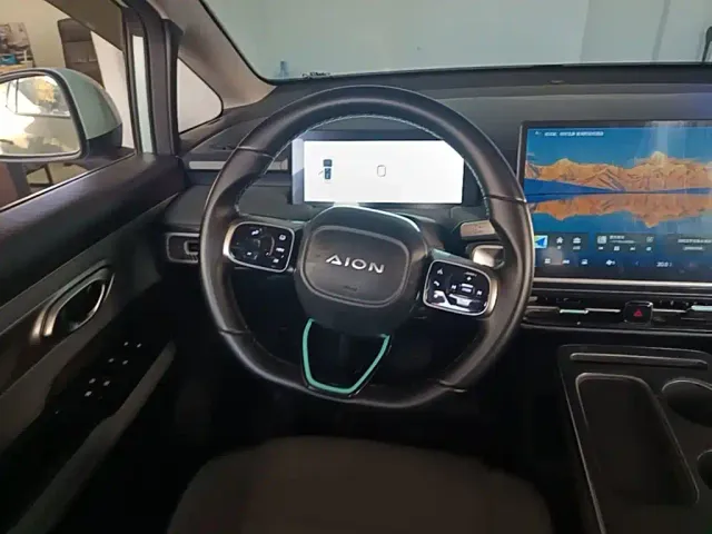 GAC Aion Y — Фото автомобиля 10