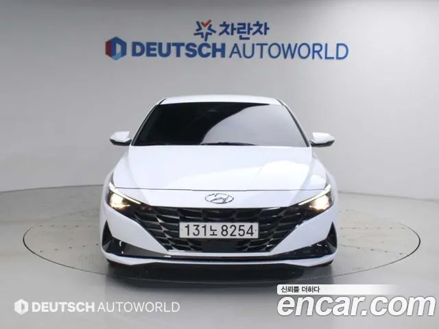 Hyundai AVANTE Avante (CN7) — Фото автомобиля 3