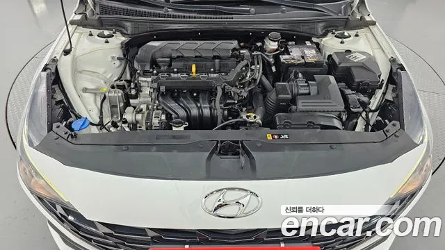 Hyundai Avante CN7 — Фото автомобиля 6