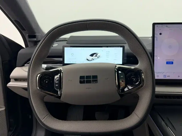 Geely Galaxy Xingyao 8 — Фото автомобиля 12
