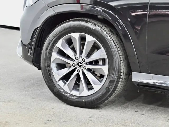 Mercedes-Benz GLE-Class — Фото автомобиля 21
