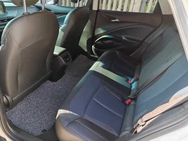 Buick Velite 6 — Фото автомобиля 16