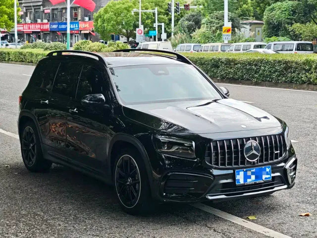 Mercedes-Benz GLB AMG — Фото автомобиля 6