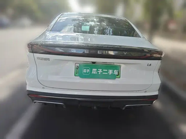 Geely Galaxy L6 — Фото автомобиля 5