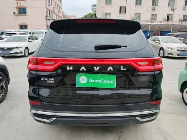 Haval M6 — Фото автомобиля 5