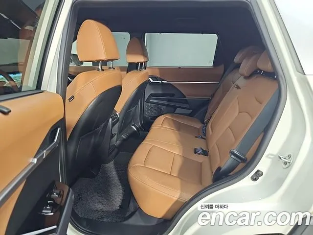 KGM Torres — Фото автомобиля 12