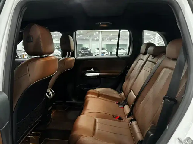 Mercedes-Benz GLB-Class — Фото автомобиля 14