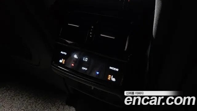 Renault-KoreaSamsung Grand Koleos Grand Koleos — Фото автомобиля 18