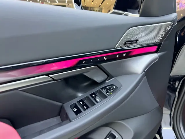 BMW 5 Series — Фото автомобиля 8