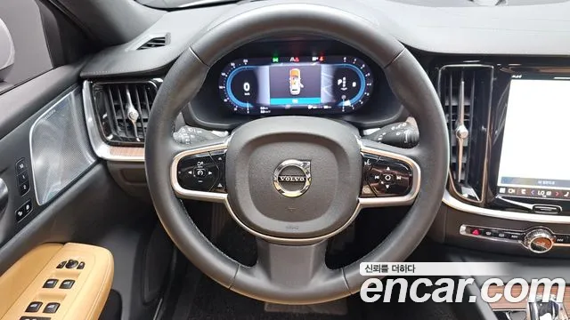 Вольво V60 V60 Cross Country 2 поколение B5 Ultimate AWD — Фото автомобиля 5