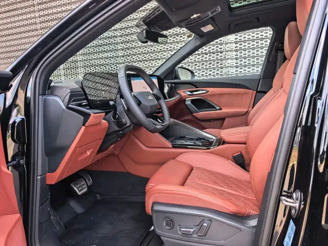 Audi Q5L — Фото автомобиля 7