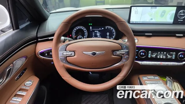 Genesis GV70 — Фото автомобиля 19