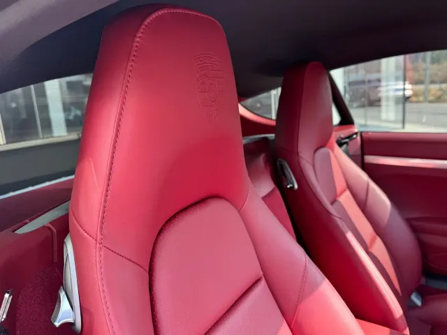 Porsche 718 — Фото автомобиля 9