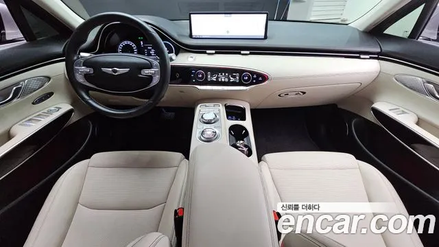 Genesis GV70 2.5T Бензин 2WD — Фото автомобиля 5