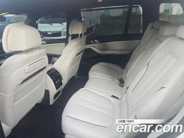 BMW X7 G07 — Фото автомобиля 10