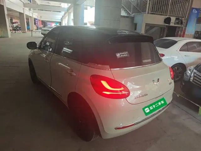 Wuling Bingo — Фото автомобиля 4
