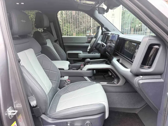 BYD FangChengBao Leopard 5 — Фото автомобиля 15