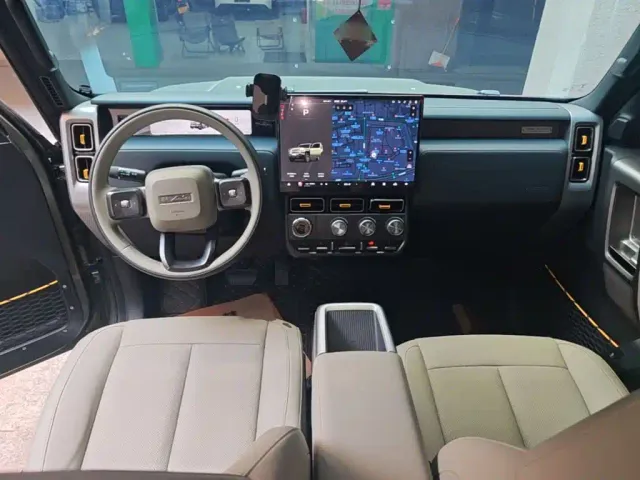iCAR V23 — Фото автомобиля 9
